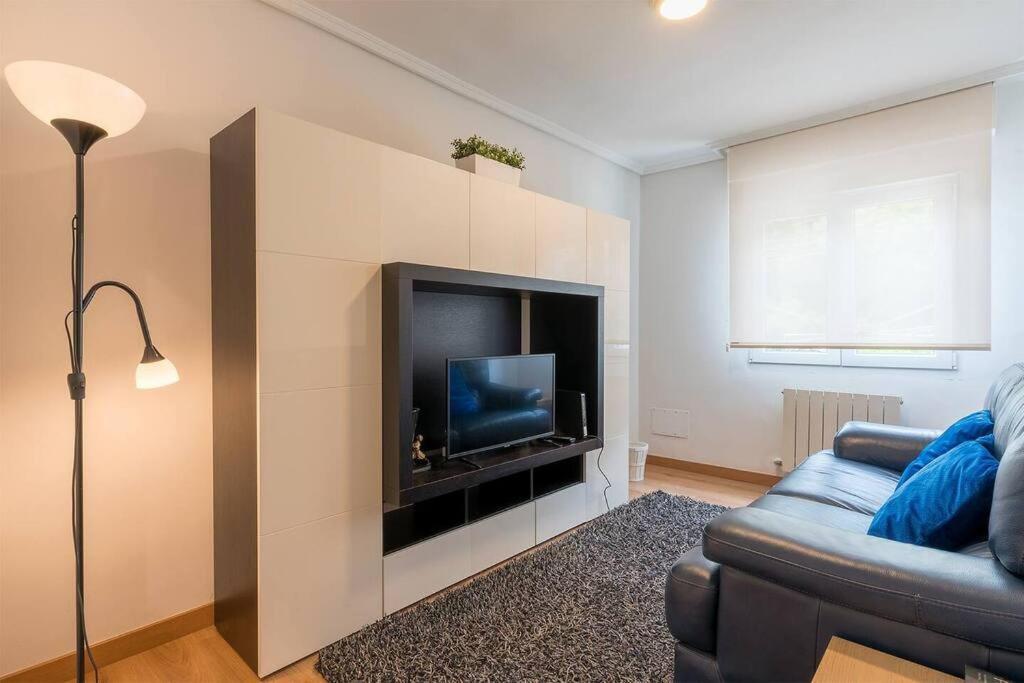 Vt En La Ribera De Bilbao Apartamento Exterior foto