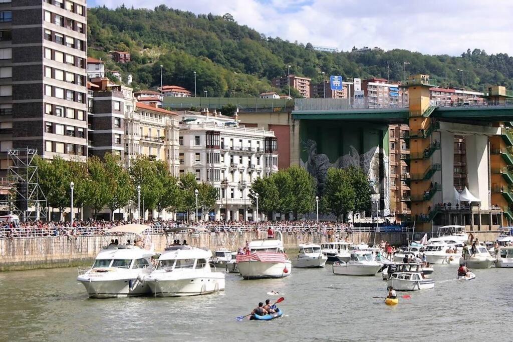Vt En La Ribera De Bilbao Apartamento Exterior foto