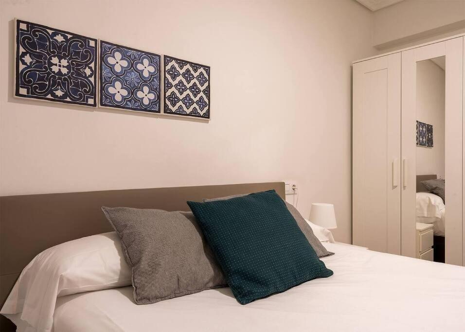 Vt En La Ribera De Bilbao Apartamento Exterior foto